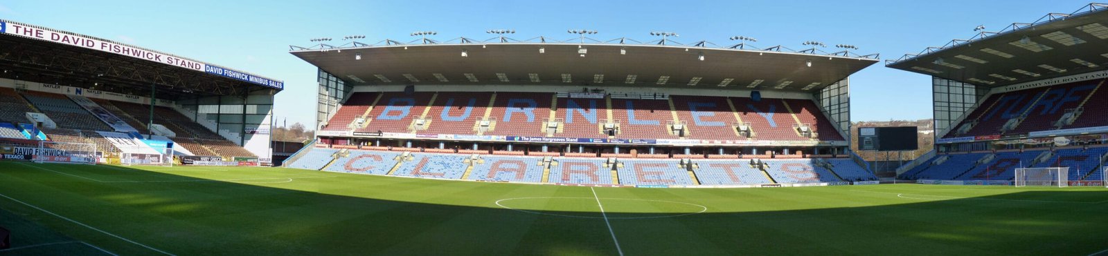Burnley-Turf_Moor_panorama