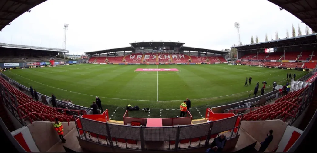 racecourse_ground_panoramic